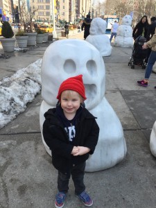 A Tate sized snow man!